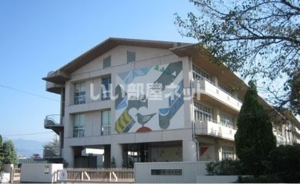 小学校　甲府市立大国小学校（小学校）まで1214m