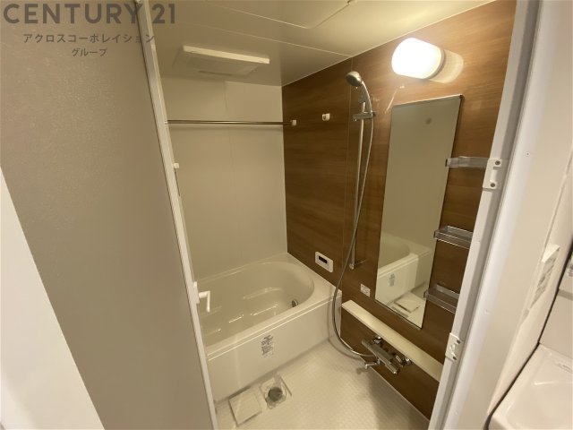バス・シャワールーム　浴室乾燥付きで便利！
