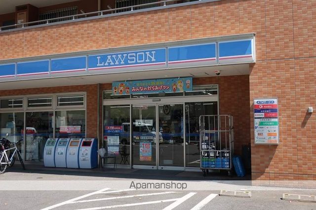 コンビニ　ローソン（コンビニ）まで298m