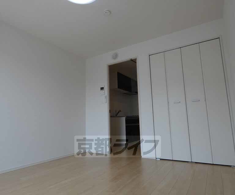 居室・リビング　きれいなお部屋です。