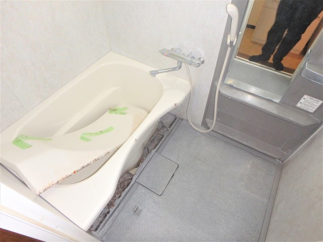 バス・シャワールーム