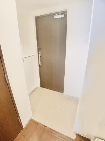 玄関　きれいな玄関です