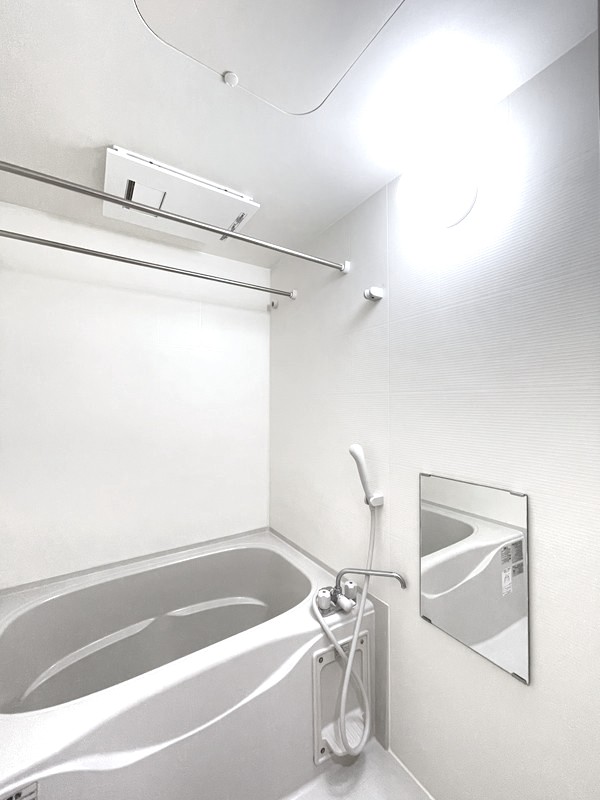 バス・シャワールーム　風呂