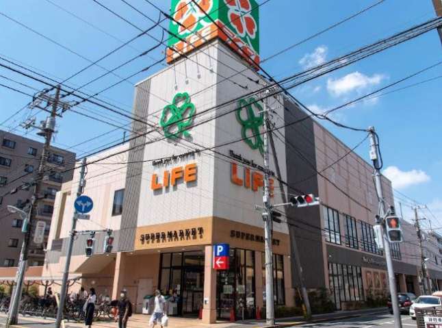 スーパー　ライフ西小岩店（スーパー）まで489m