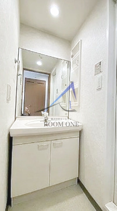 洗面設備　洗面台です。