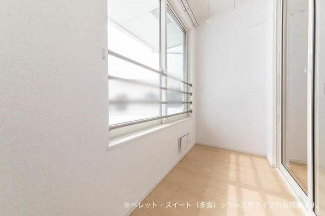 バルコニー　写真は類似画像になります。
