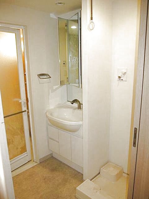 洗面設備　同仕様写真