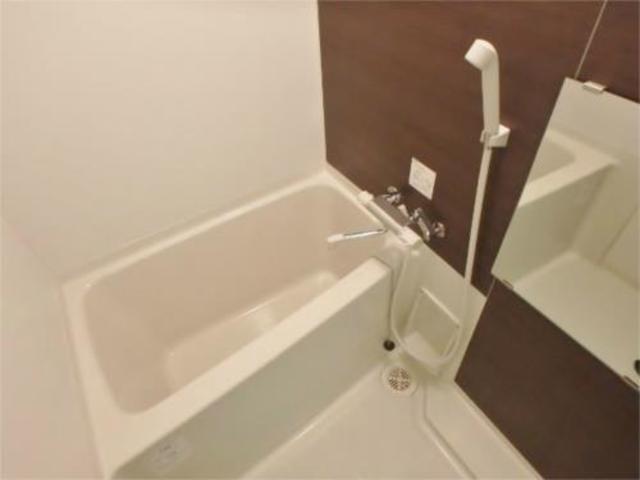 バス・シャワールーム　バスルーム