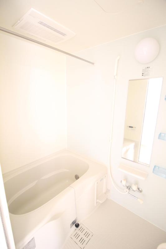 バス・シャワールーム　追い焚き、浴室乾燥機付きバス