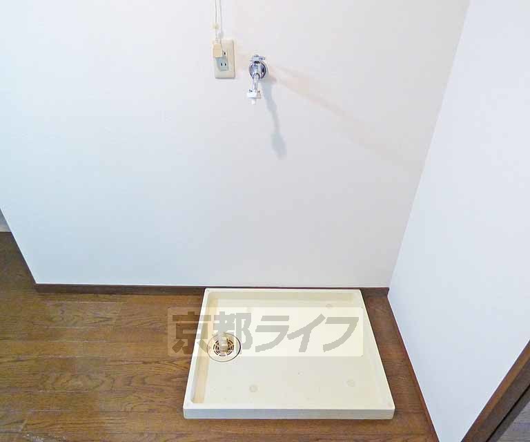 その他設備　洗濯機置場です。