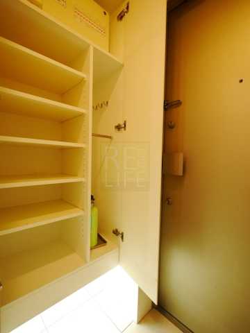 収納　リエトコート元赤坂