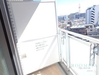 バルコニー　※同タイプの別のお部屋です。