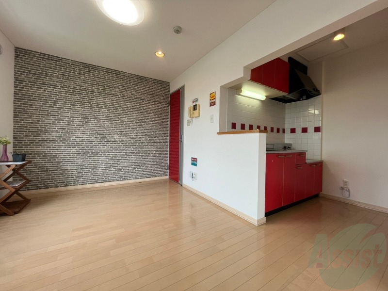 居室・リビング　広くてキレイなお部屋が広がっていて、充実した生活が送れそう。