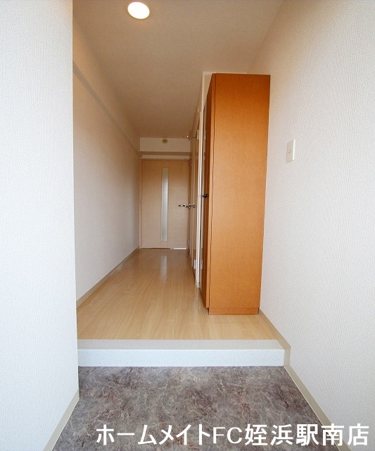 玄関　★天井高靴箱で玄関スッキリ！★参考写真