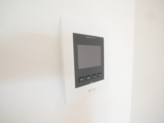 セキュリティ　★モニタ付きインターホンでセキュリティ面も安心ですね★