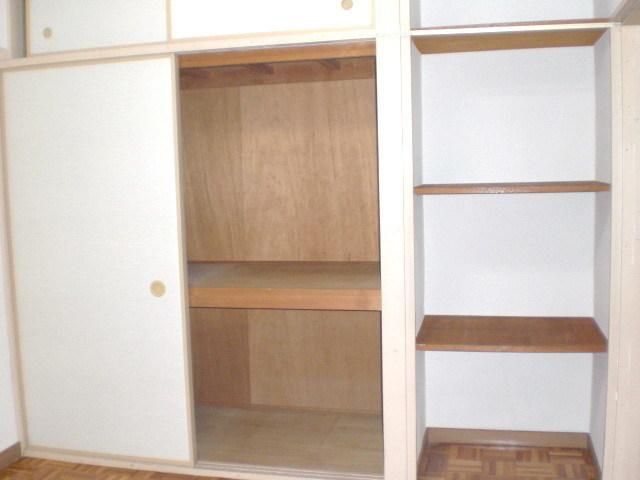 収納　★収納充実★