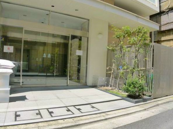 エントランス　★《見学予約受け付け中》設備充実のハイグレード賃貸マンショ