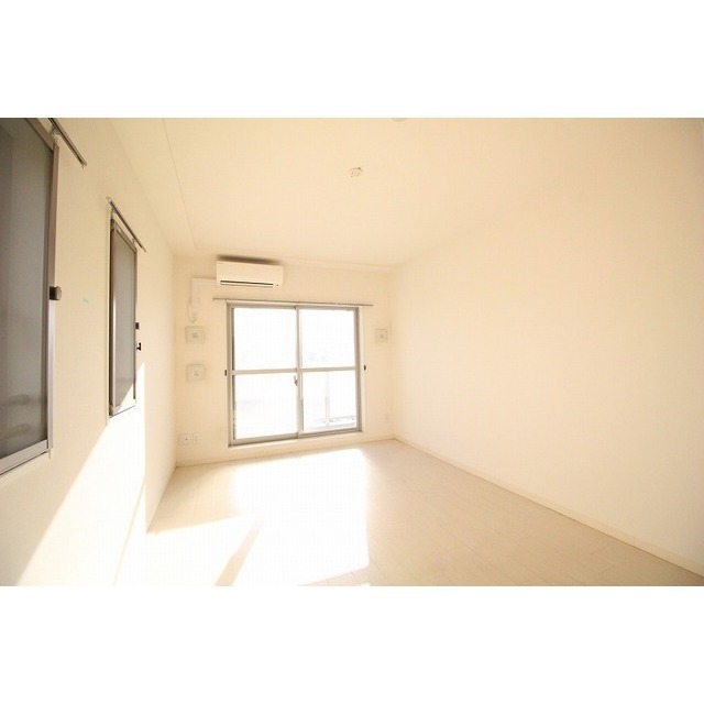 居室・リビング　写真はイメージです