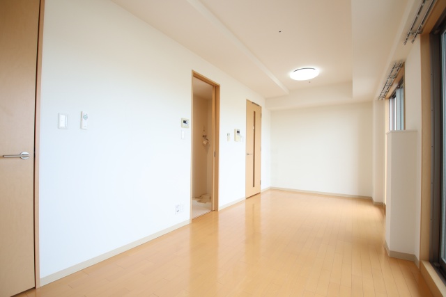 居室・リビング　※別室の参考写真の為、現況優先です。