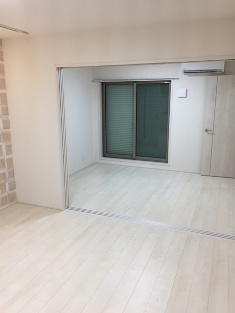 居室・リビング　同仕様