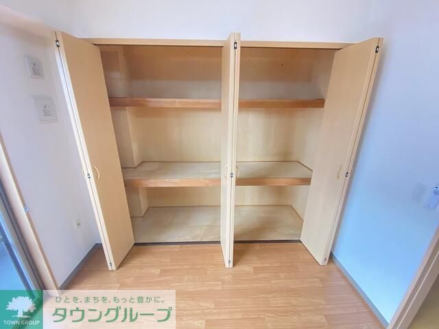 収納　同物件別部屋写真