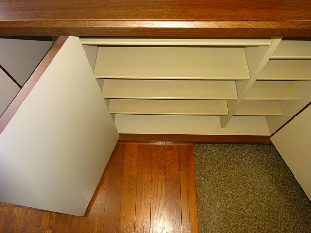 その他設備　下駄箱