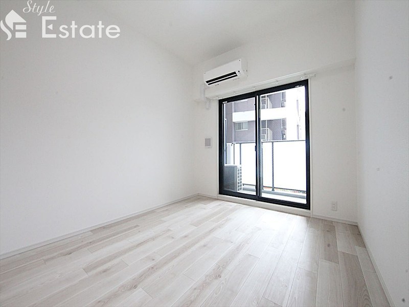 居室・リビング　内装