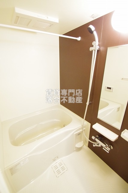 バス・シャワールーム　ゆったり♪浴室乾燥機付き