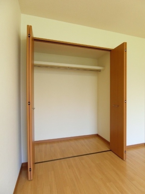 収納　図面と現状に相違がある場合には現状を優先