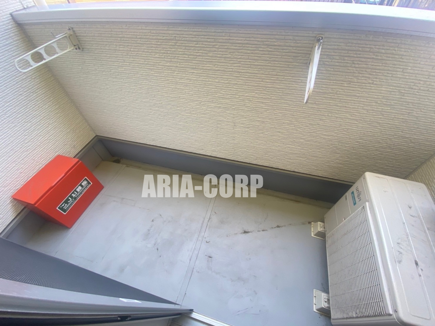 バルコニー　バルコニー、室内物干し、浴室乾燥と3箇所ご利用いただけます♪