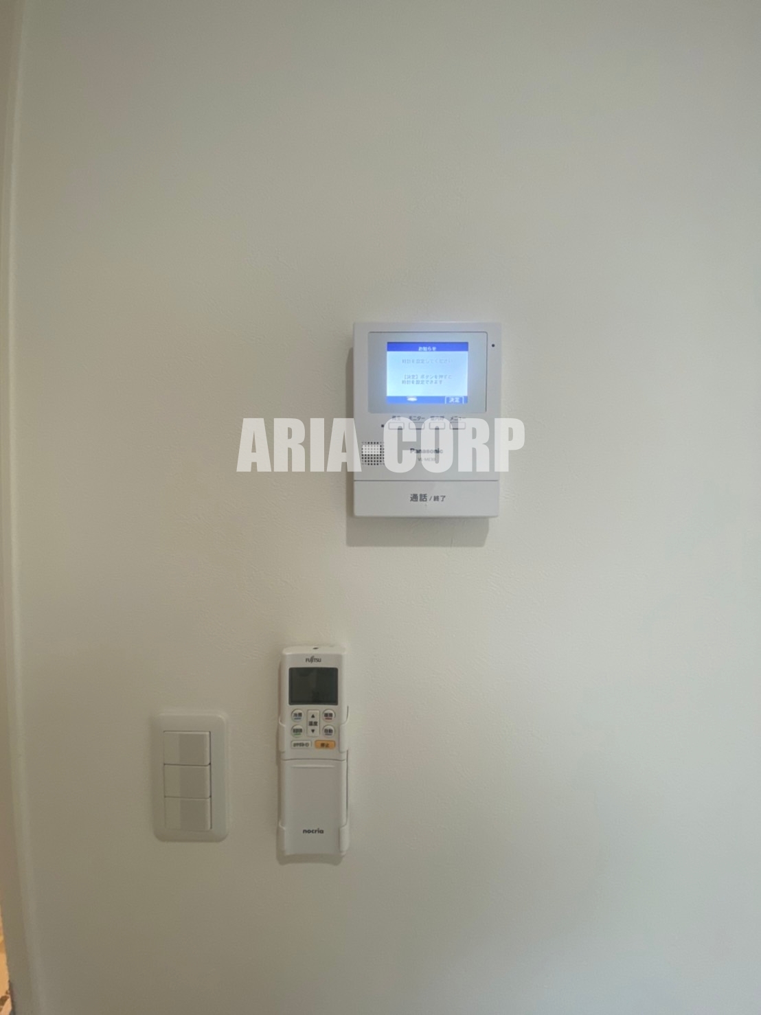 セキュリティ　録画機能付きTVモニターホンで外出時の訪問者も確認できます！