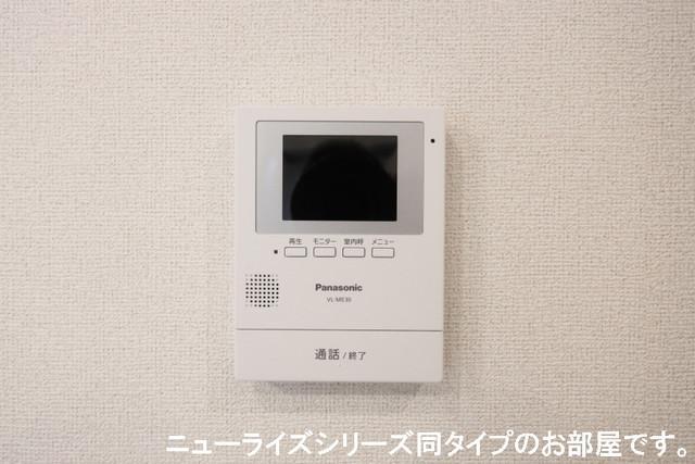 セキュリティ　モニター付きインターホン