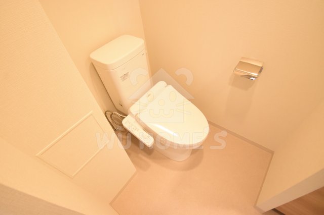 トイレ　コンパクトで使いやすいトイレです