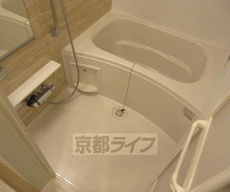 バス・シャワールーム　ゆったりとくつろげます！