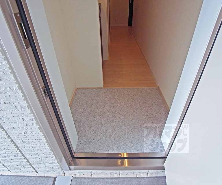 玄関　玄関です。