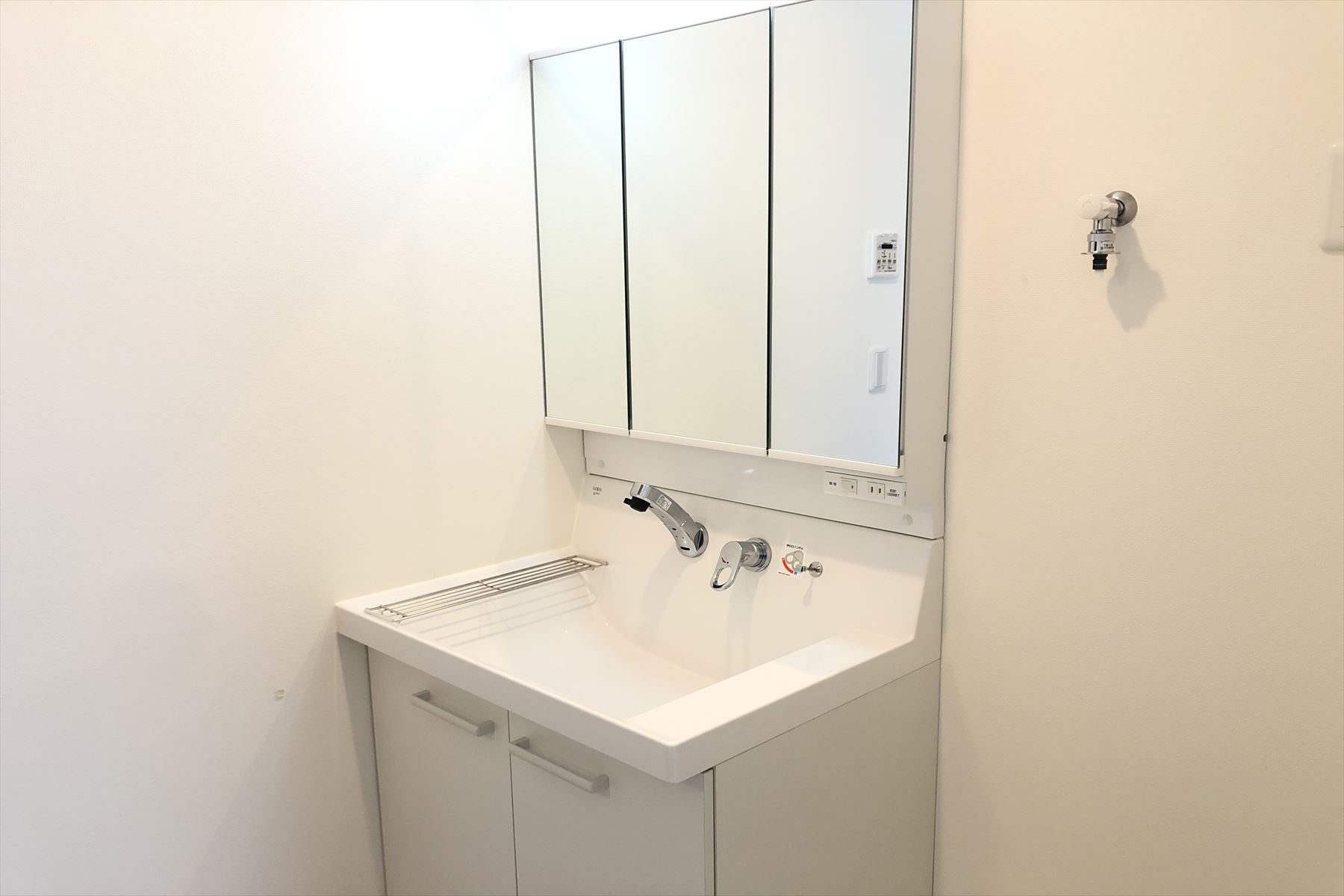 洗面設備　☆室内カラーパターンあります☆