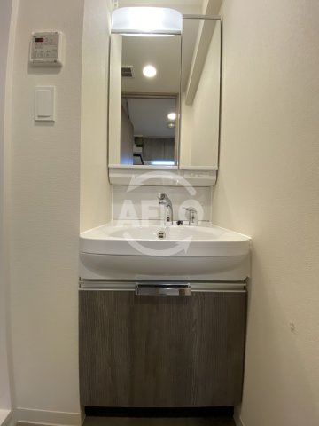 洗面設備　BPRレジデンス天満橋　独立洗面台