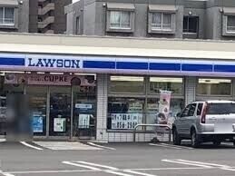 コンビニ　ローソン札幌月寒中央十一丁目店（コンビニ）まで177m
