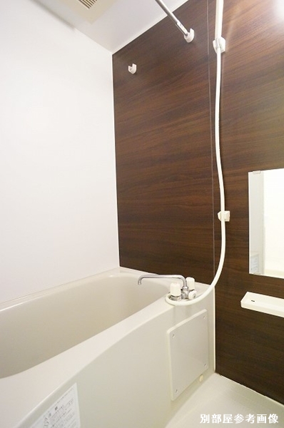 バス・シャワールーム　日々の疲れを癒すお風呂です♪