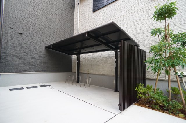 その他共有部分　共用部には駐輪場あり♪