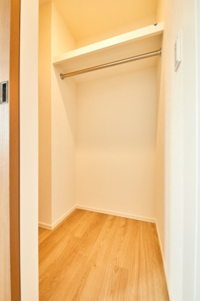 収納　＊同間取り別部屋参照