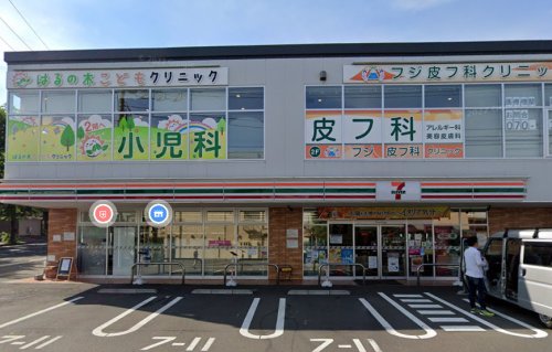 コンビニ　セブンイレブン 横浜藤が丘1丁目店（コンビニ）まで1206m