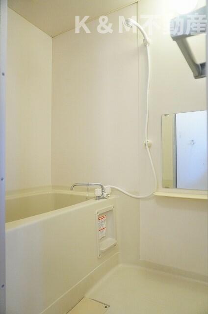 バス・シャワールーム　日々の暮らしに欠かせないお風呂です