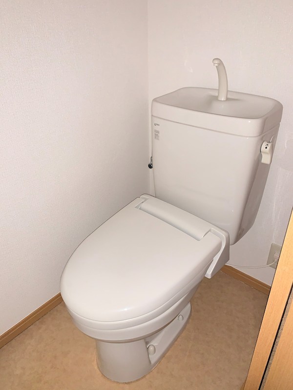トイレ　現況優先