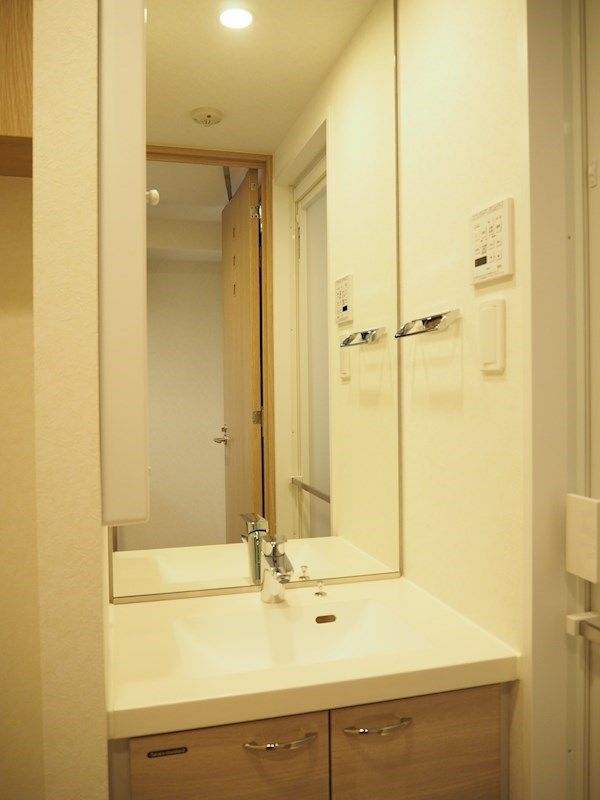 洗面設備　☆嬉しい独立洗面台☆