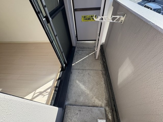 バルコニー　外からの目が気にならないバルコニーで洗濯物が干せます