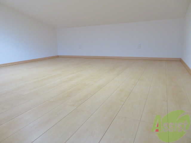 その他部屋・スペース　ロフトがあるので、寝室として使えますね。