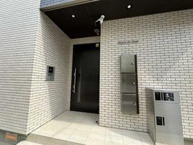 エントランス　清潔なエントランスです