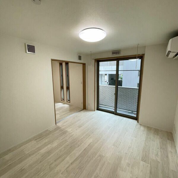 居室・リビング　使いやすいリビングです