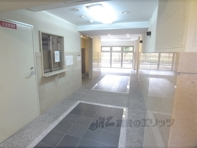 ロビー　ロビー